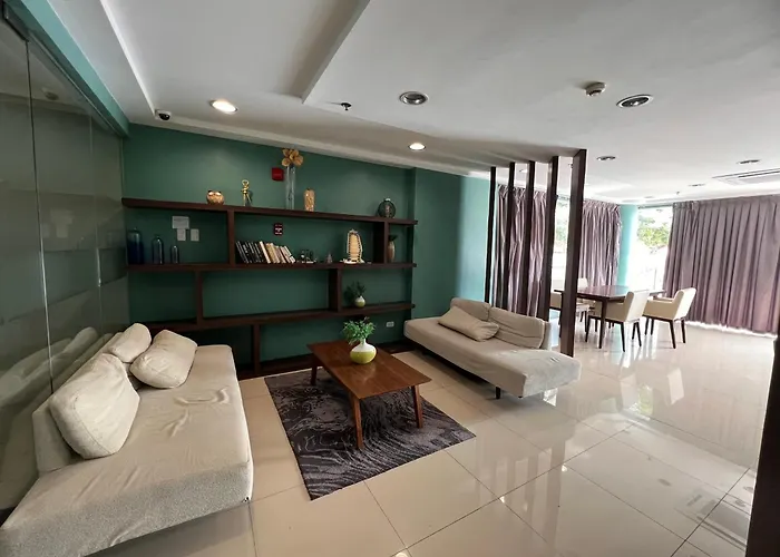 2 Bedroom At The Padgett Place 아파트호텔 4*
