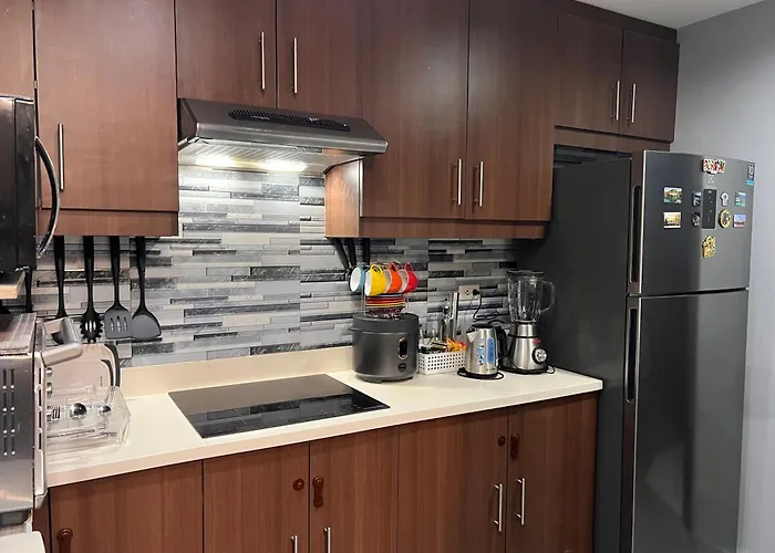 2 Bedroom At The Padgett Place 아파트호텔 세부